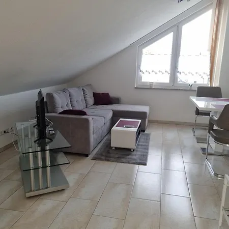 Ortsmitte Apartman